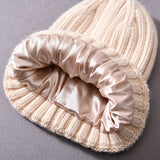 Silk-Lined Cashmere Beanie – Luxury Winter Hat